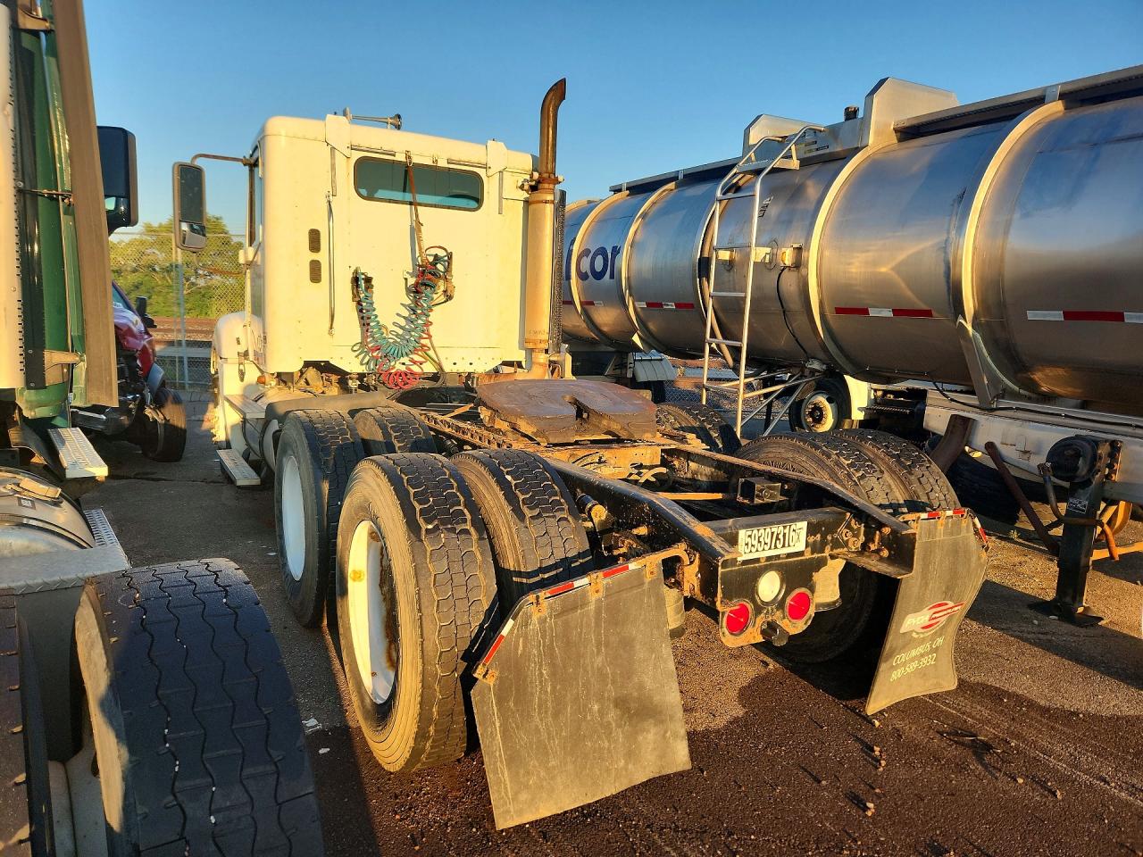 1FUJA6CG67LX74543 · 2007 FREIGHTLINER COLUMBIA 1 · 2/11