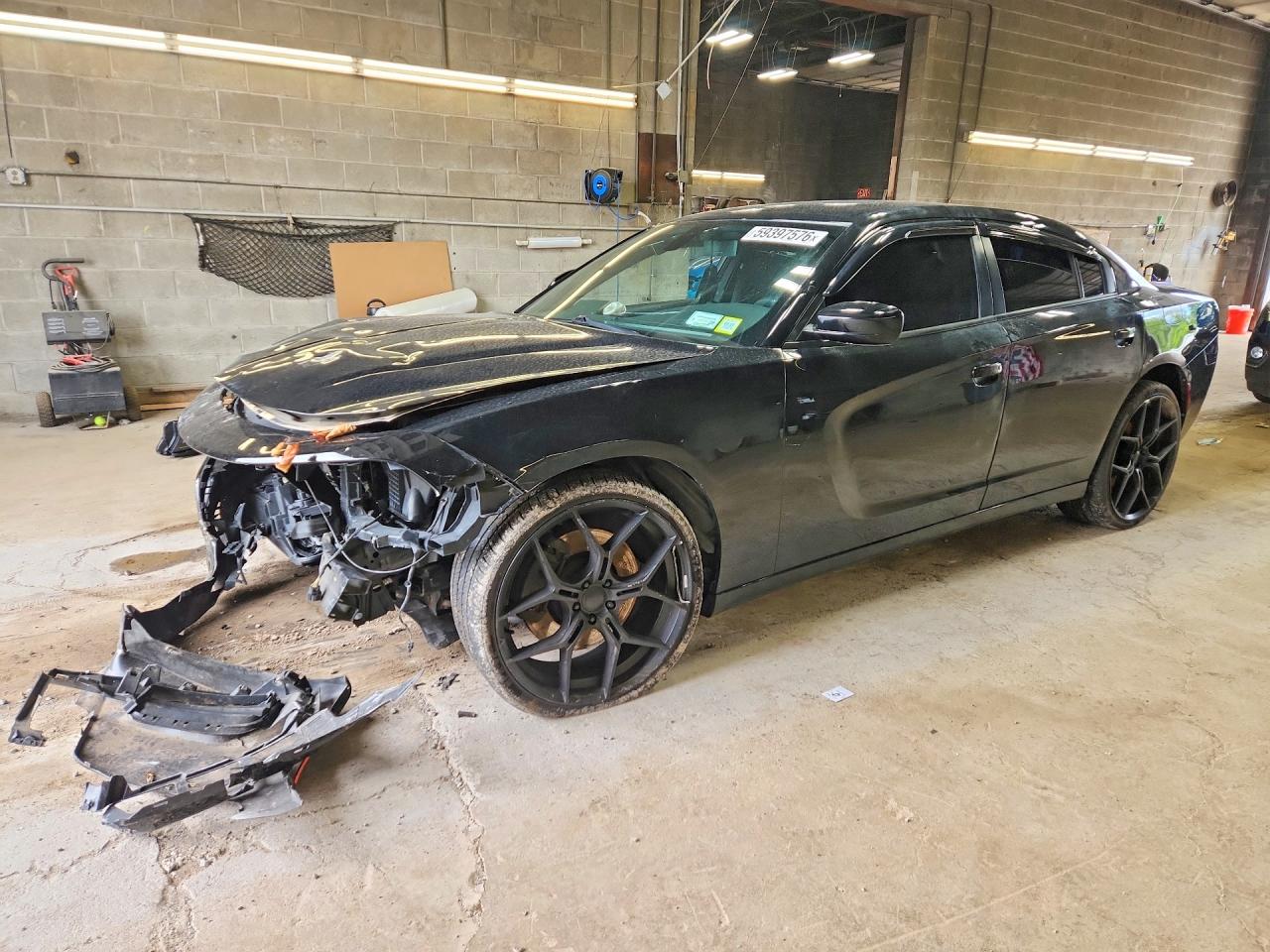 2C3CDXKT4GH282154 · 2016 DODGE CHARGER