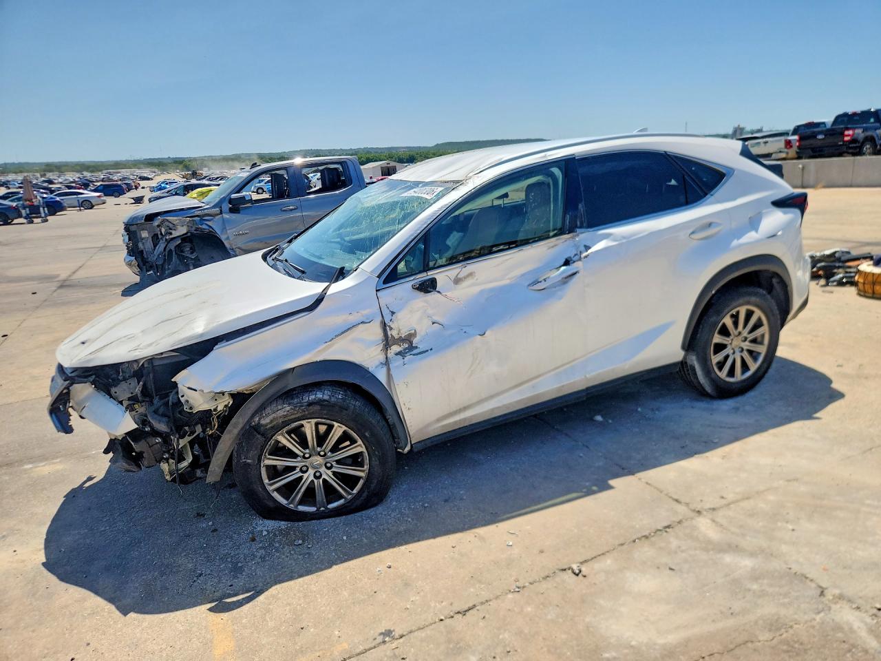 JTJYARBZ0H2079263 · 2017 LEXUS NX 200T