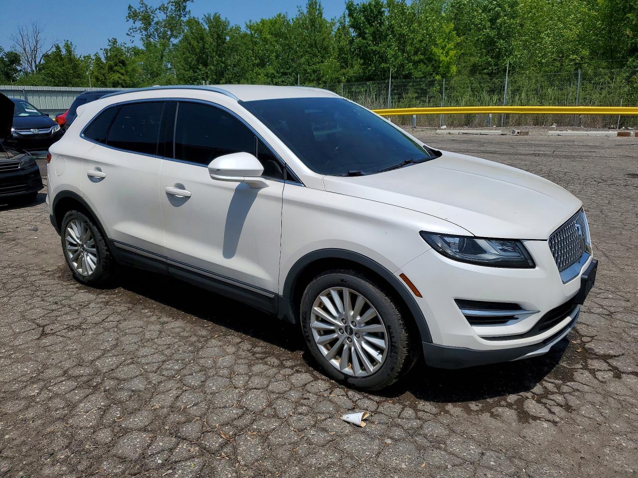 5LMCJ1D98KUL15593 · 2019 LINCOLN MKC · 4/13
