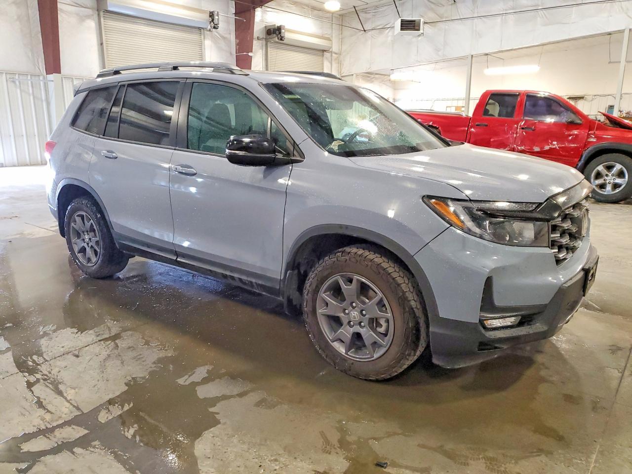 5FNYF8H61RB019924 · 2024 HONDA PASSPORT · 4/13