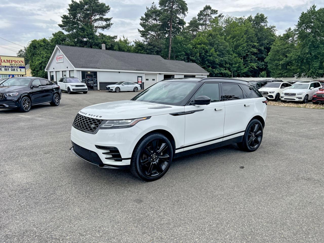 SALYM2RV1JA727735 · 2018 LAND ROVER RANGE ROVER VELAR