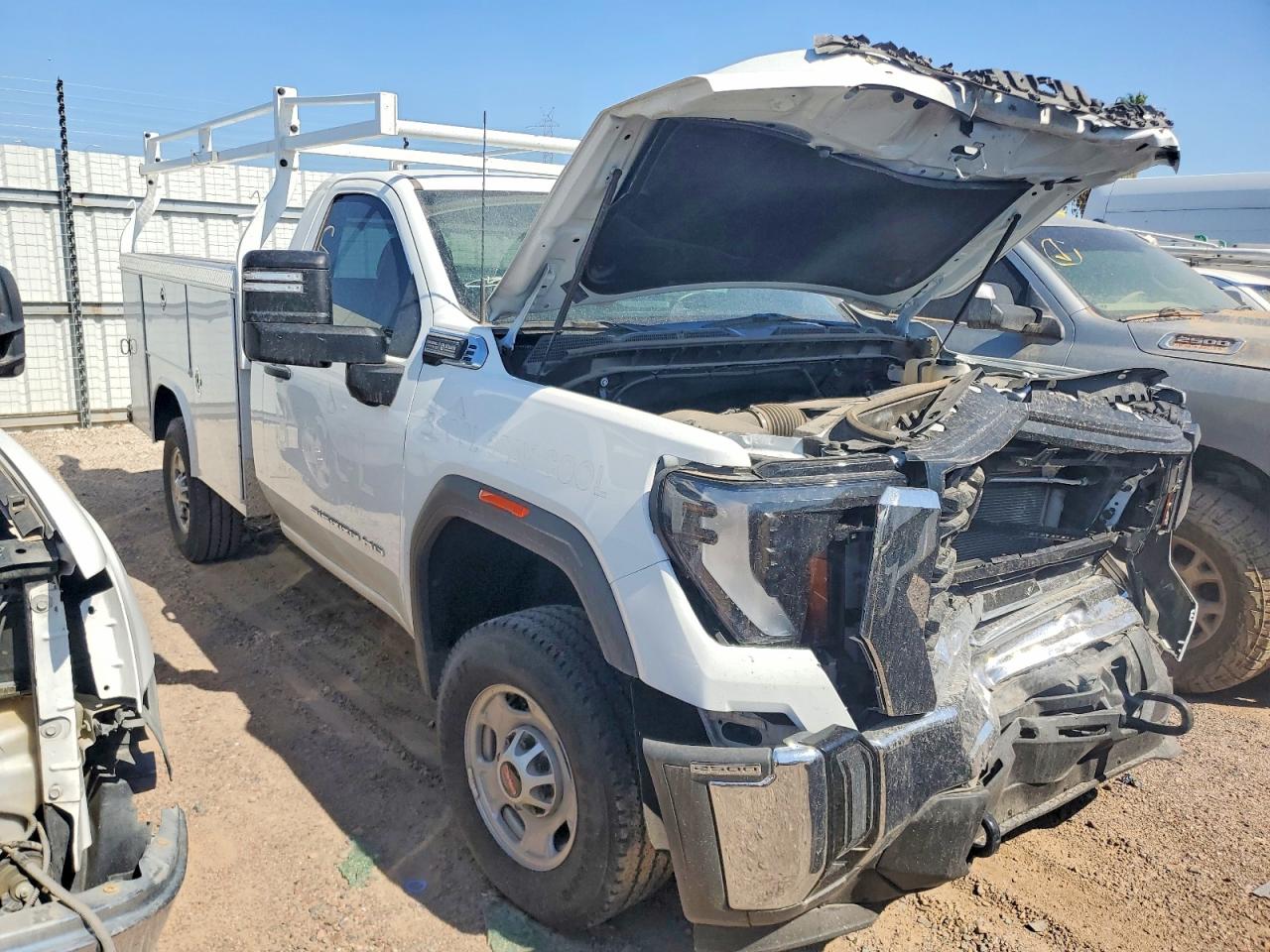 1GD0HLE71SF293189 · 2025 GMC SIERRA