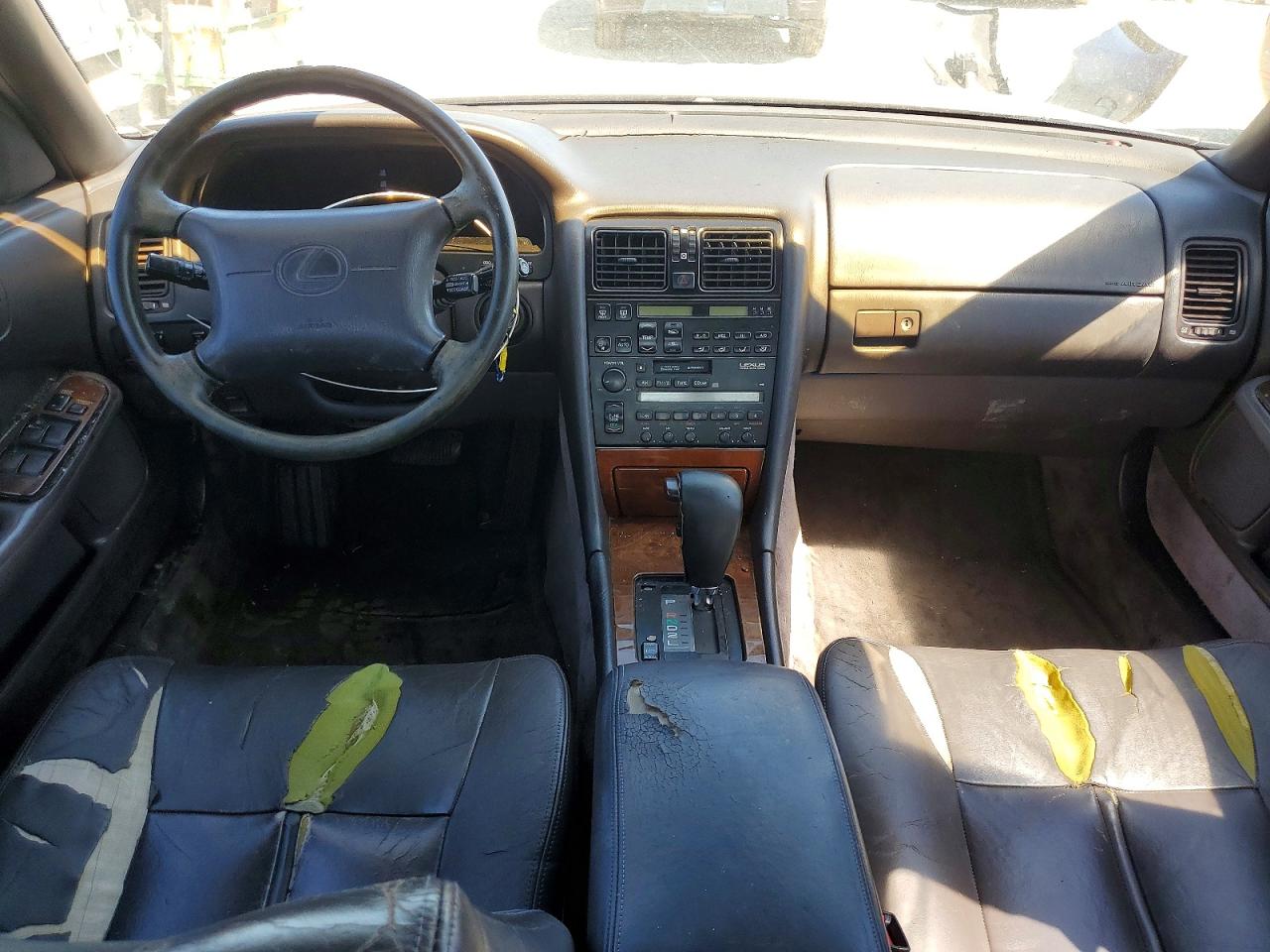 JT8UF11E6R0187529 · 1994 LEXUS LS · 8/12
