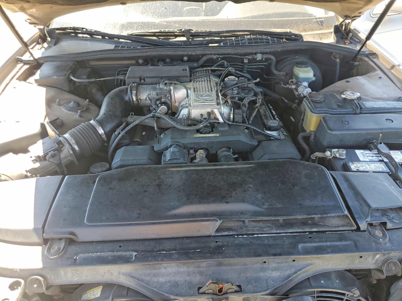 JT8UF11E6R0187529 · 1994 LEXUS LS · 11/12