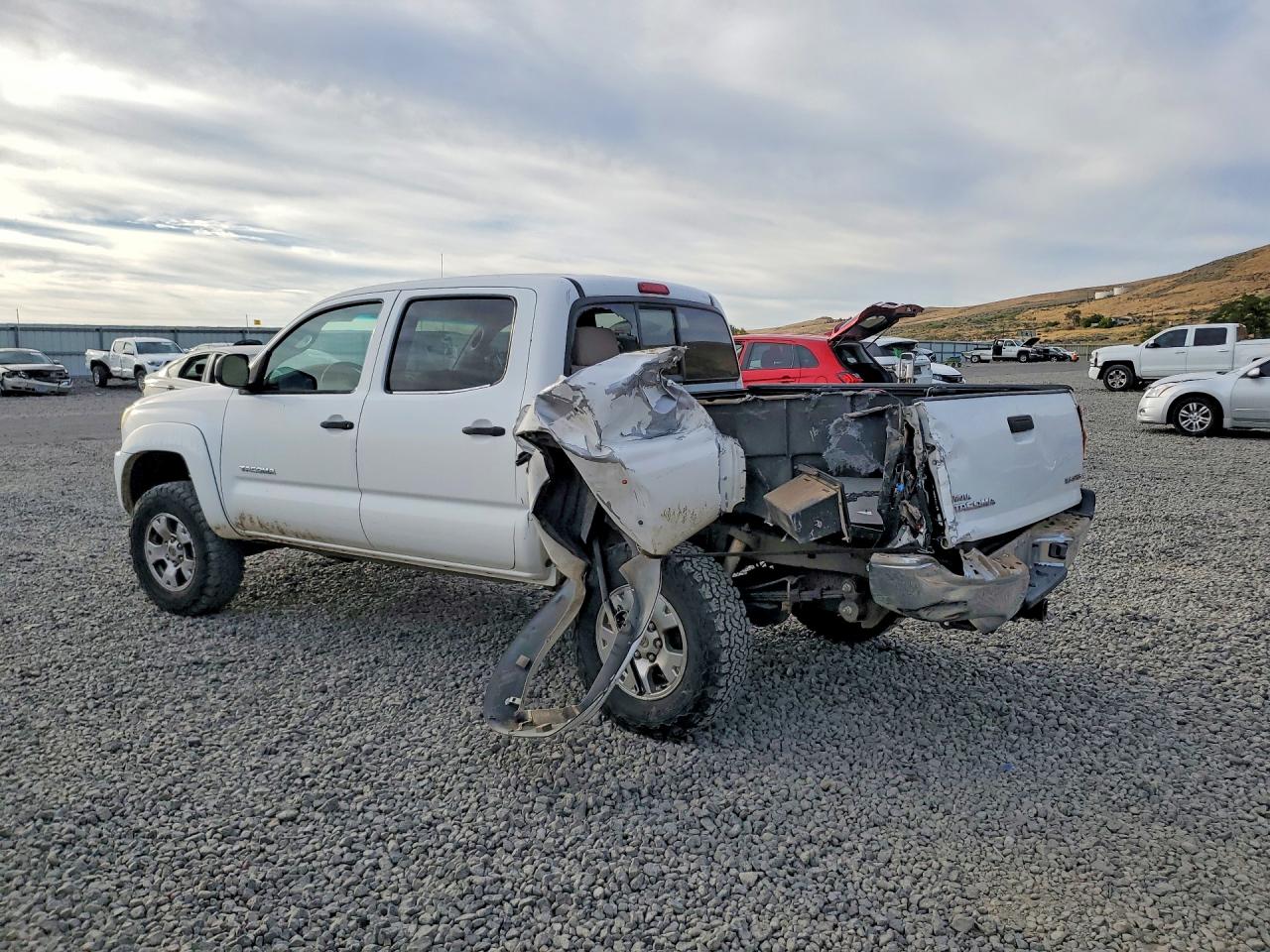 5TELU42N75Z072807 · 2005 TOYOTA TACOMA · 2/12