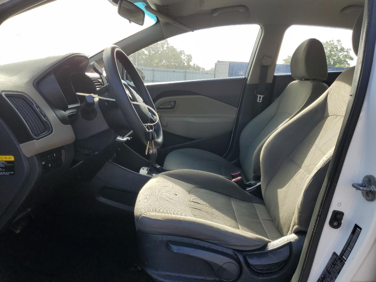 KNADM4A35G6684621 · 2016 KIA RIO · 7/13