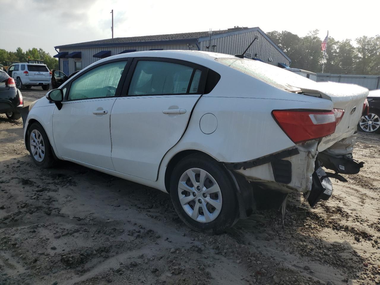 KNADM4A35G6684621 · 2016 KIA RIO · 2/13