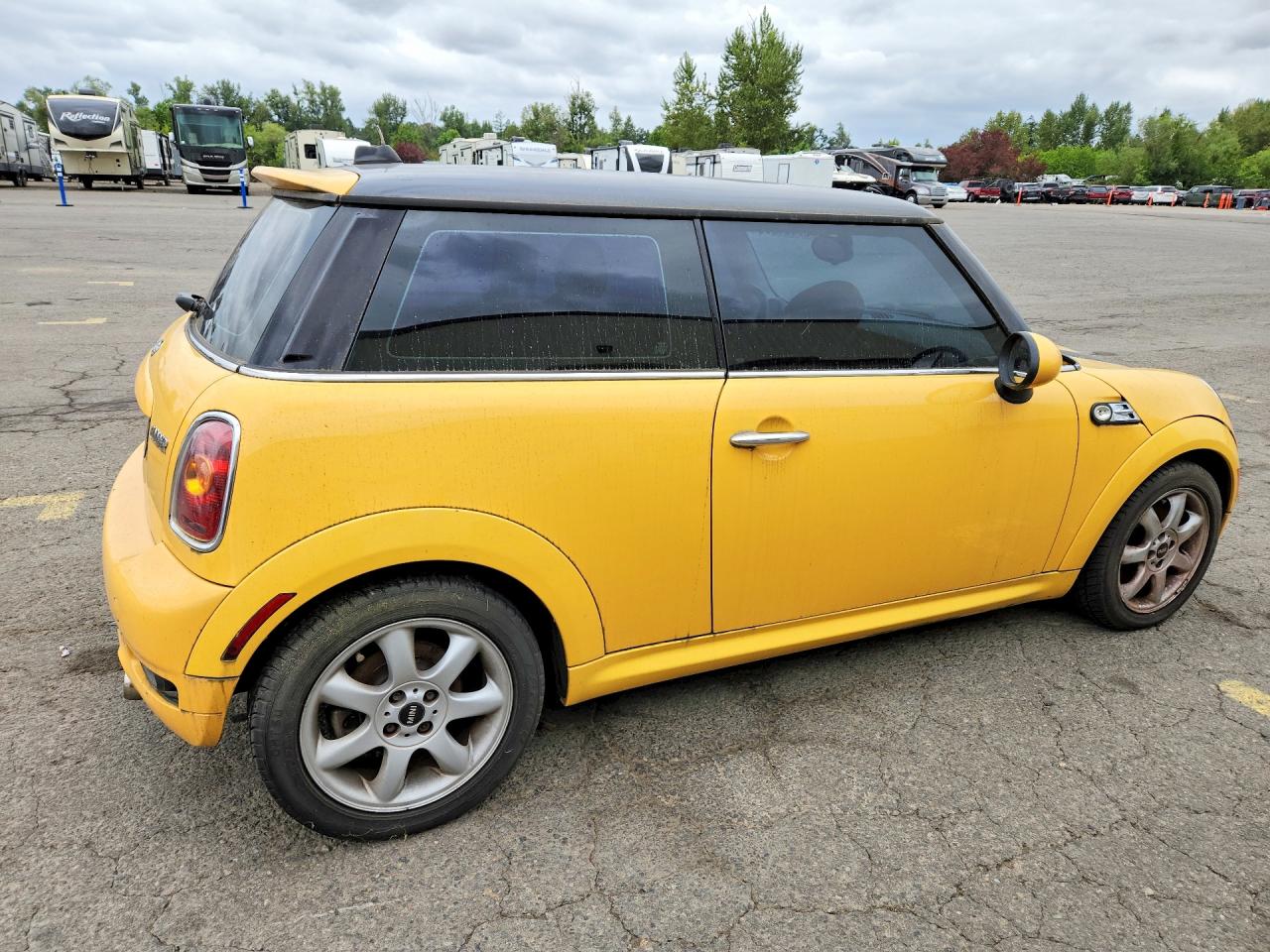 WMWMF33599TU73106 · 2009 MINI COOPER · 3/12