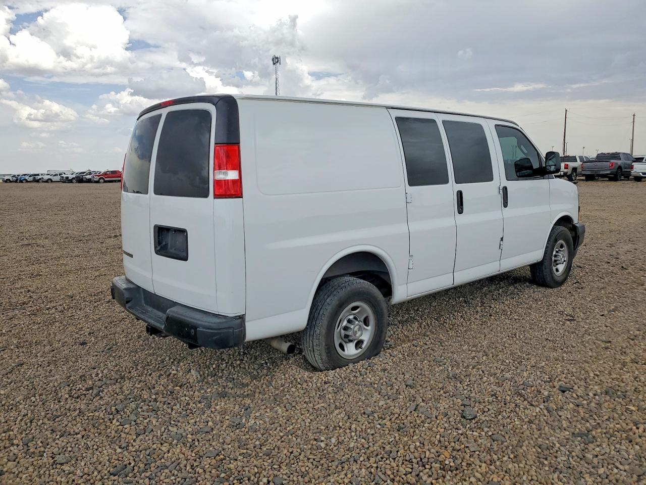 1GCWGAFP8M1219630 · 2021 CHEVROLET EXPRESS G2500 · 3/13