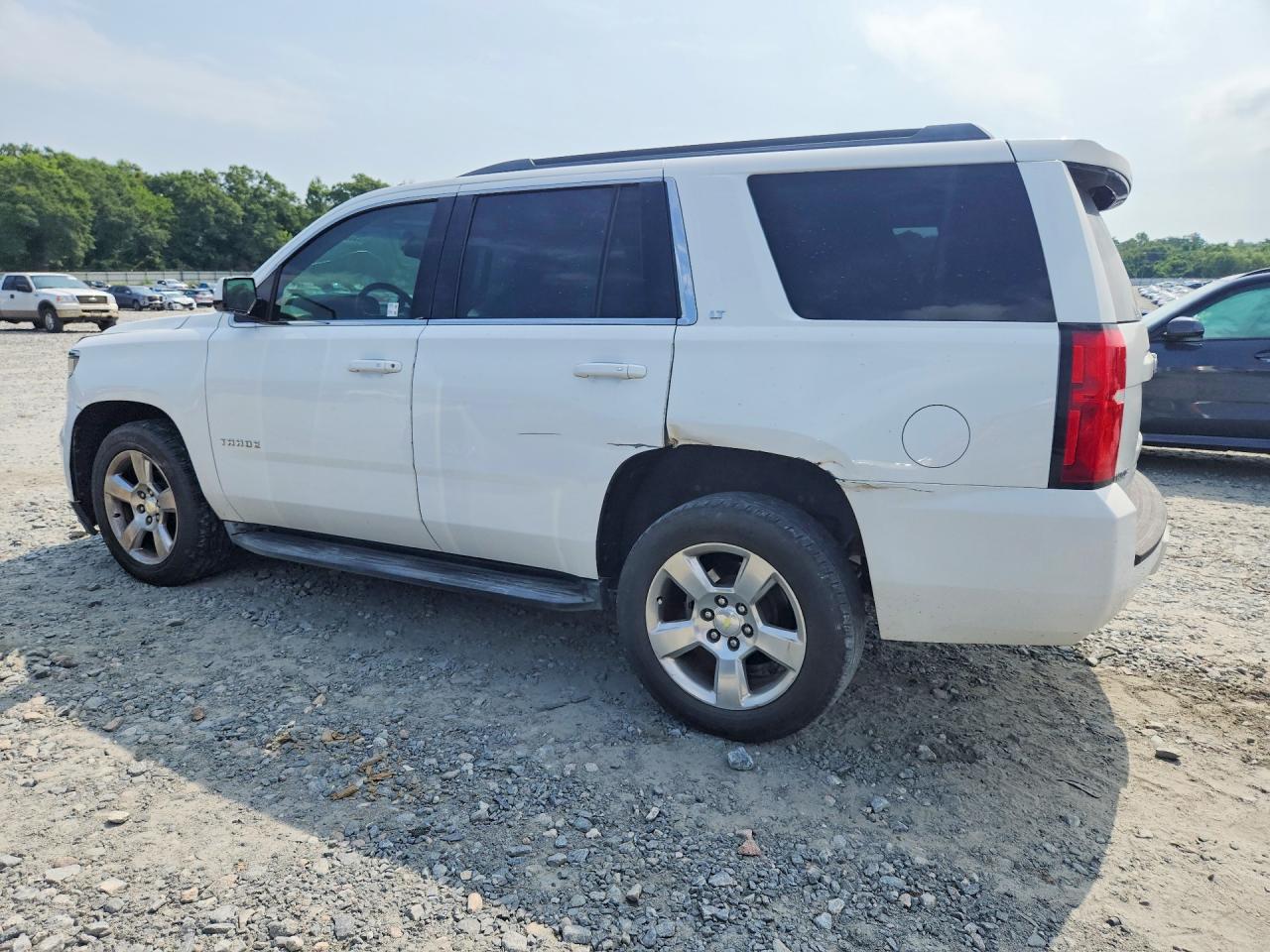 1GNSCBKC3FR306933 · 2015 CHEVROLET TAHOE · 2/13
