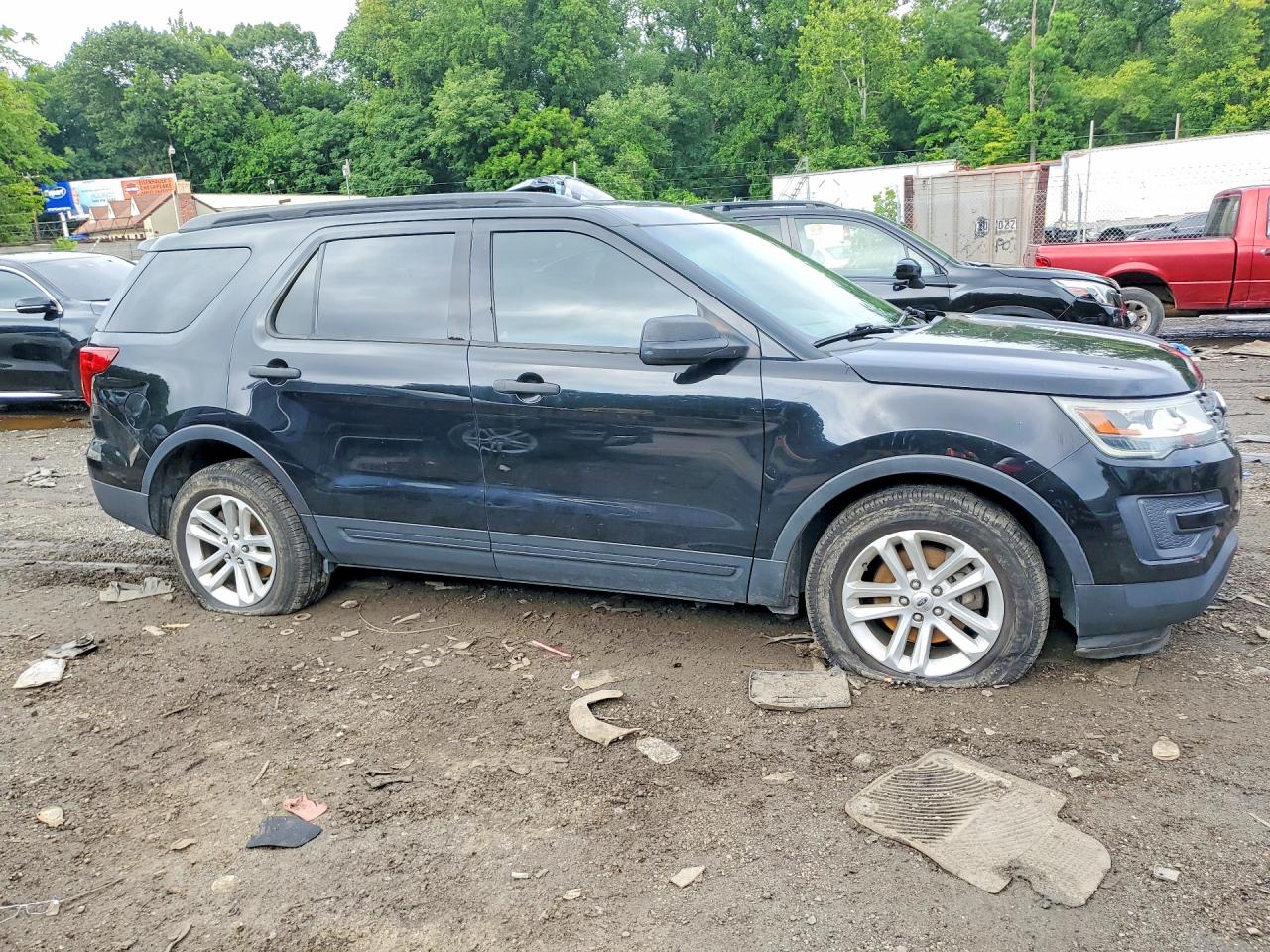 1FM5K7BH4GGB57880 · 2016 FORD EXPLORER · 4/13