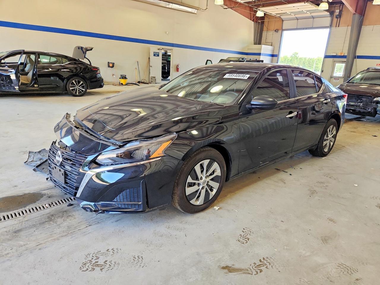 1N4BL4BV5SN410594 · 2025 NISSAN ALTIMA