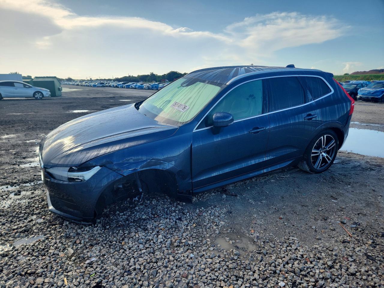YV4102DK2M1809962 · 2021 VOLVO XC60
