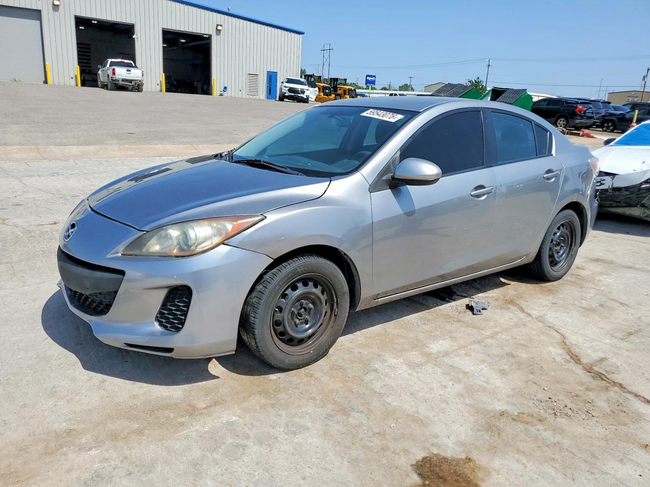 JM1BL1U70D1747532 · 2013 MAZDA 3