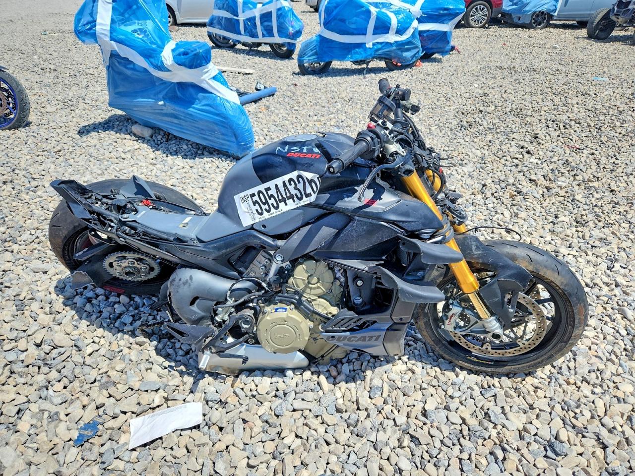 ZDMFAKWW3RB009103 · 2024 DUCATI STREETFIGHTER