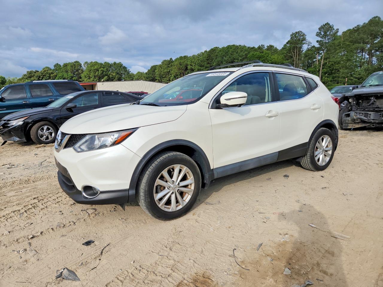 JN1BJ1CR5HW112763 · 2017 NISSAN ROGUE SPORT
