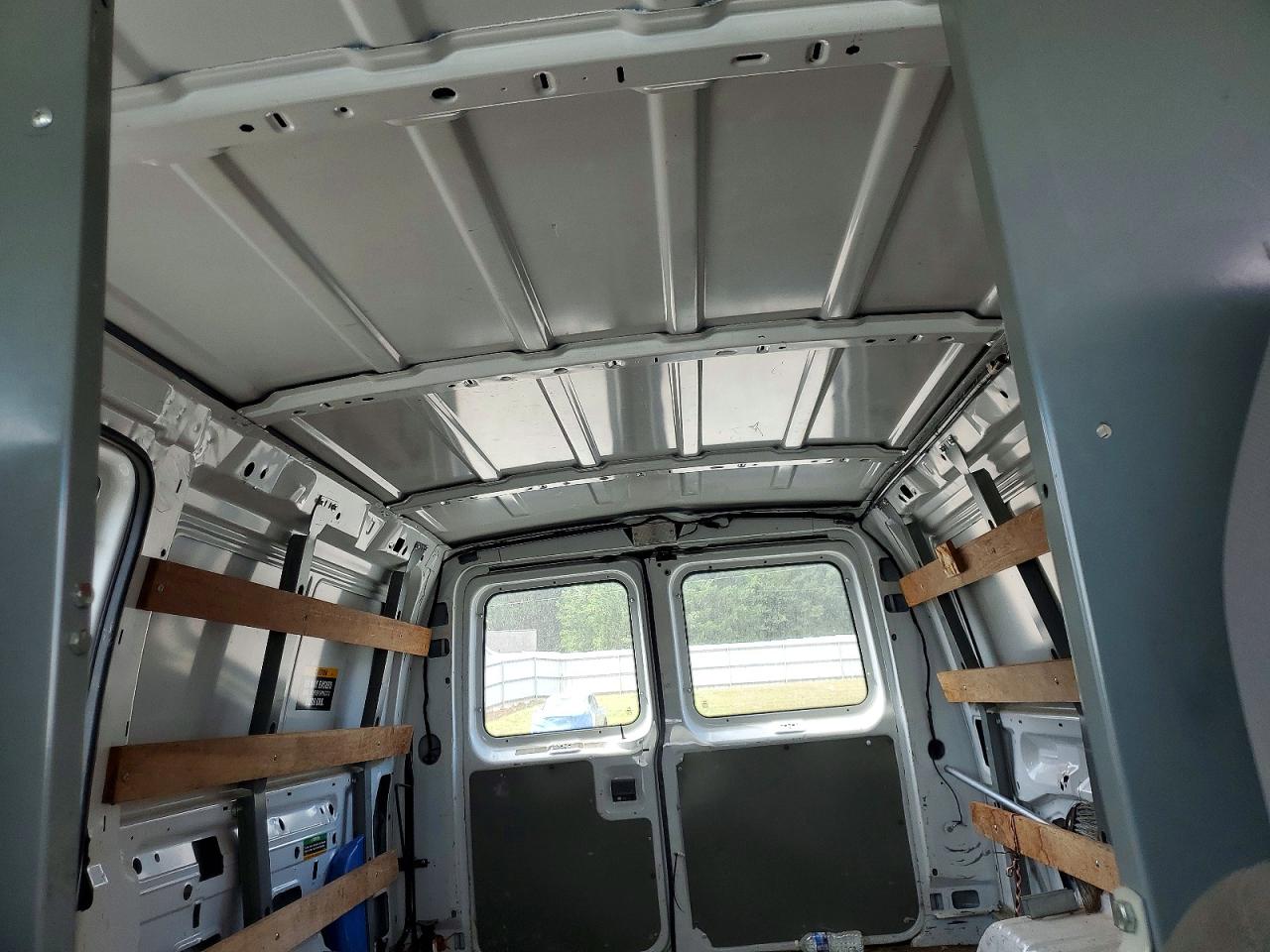 1FTNE24W26DA71039 · 2006 FORD ECONOLINE · 10/13