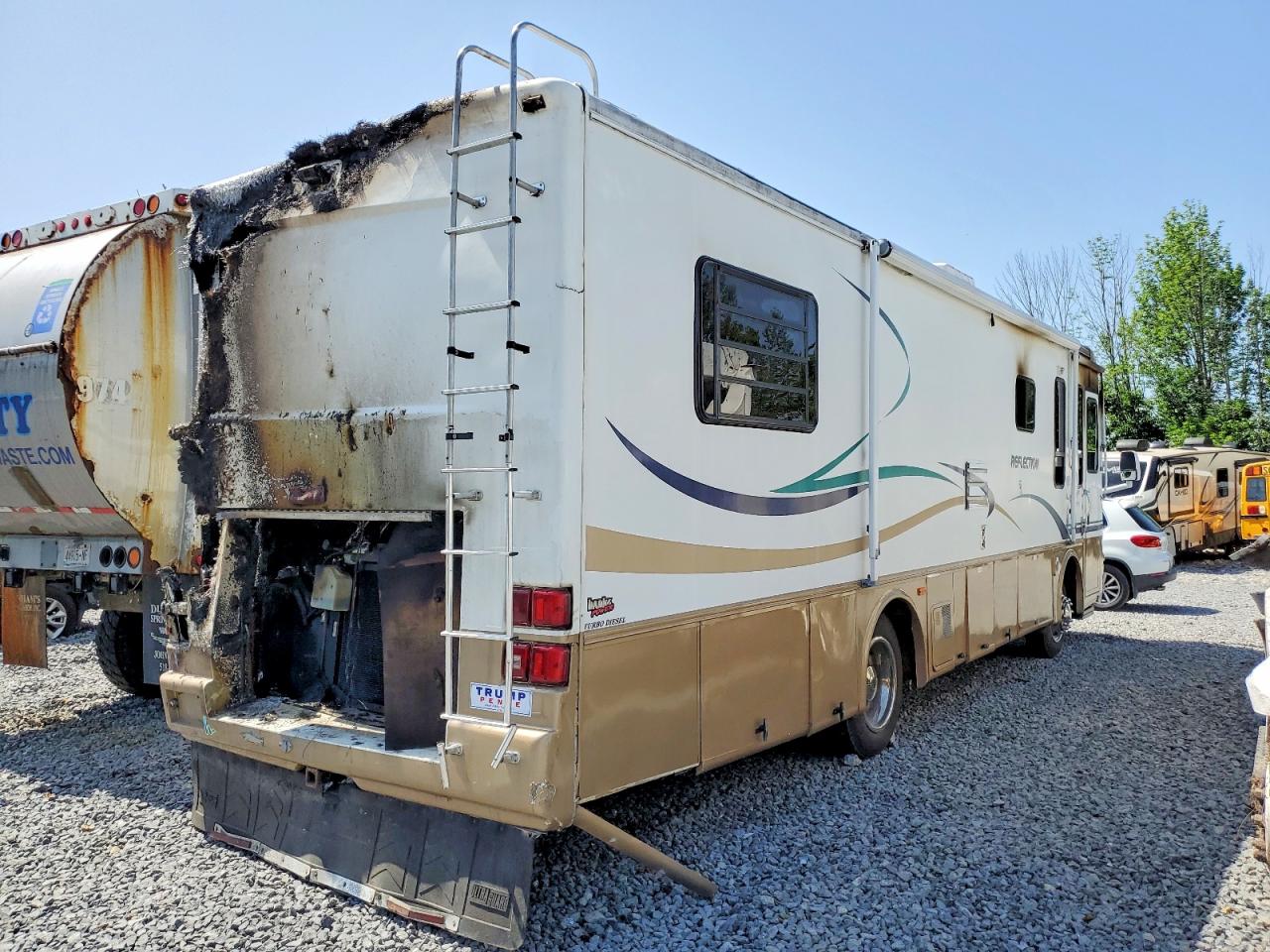4UZ6EFBC3YCH31438 · 2000 FREIGHTLINER RECREATIONAL VEHICLE (RV) · 4/10