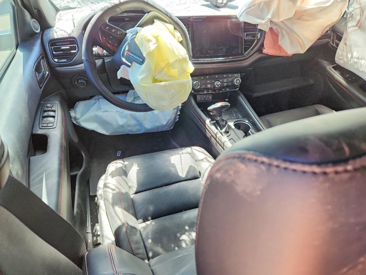 1C4SDJCT0TC256411 · 2026 DODGE DURANGO · 8/13