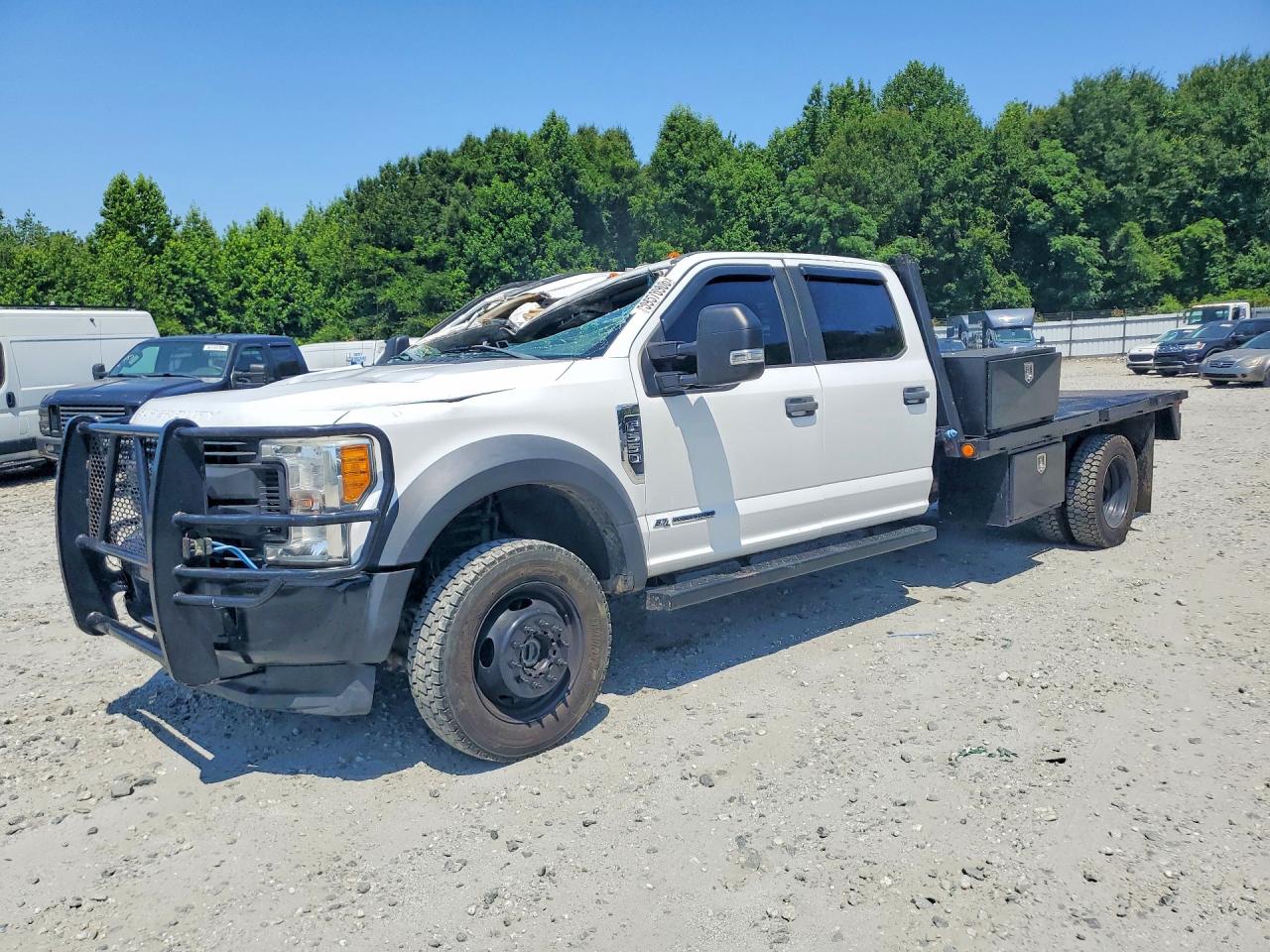 1FD0W5HT0HEE04677 · 2017 FORD F550