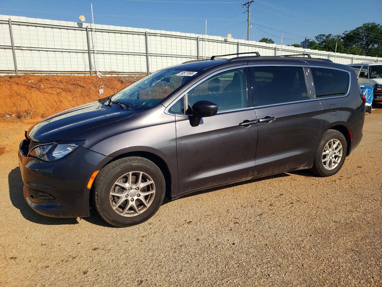 2C4RC1DG8LR164134 · 2020 CHRYSLER VOYAGER