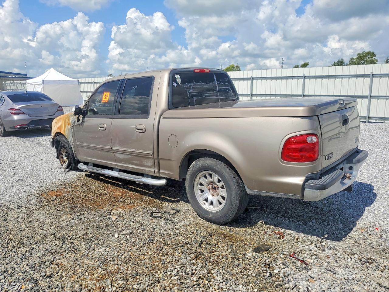 1FTRW07632KD46874 · 2002 FORD F150 · 2/12