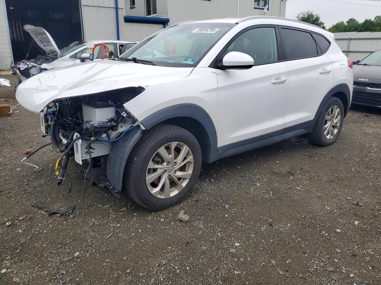KM8J3CA40MU292712 · 2021 HYUNDAI TUCSON