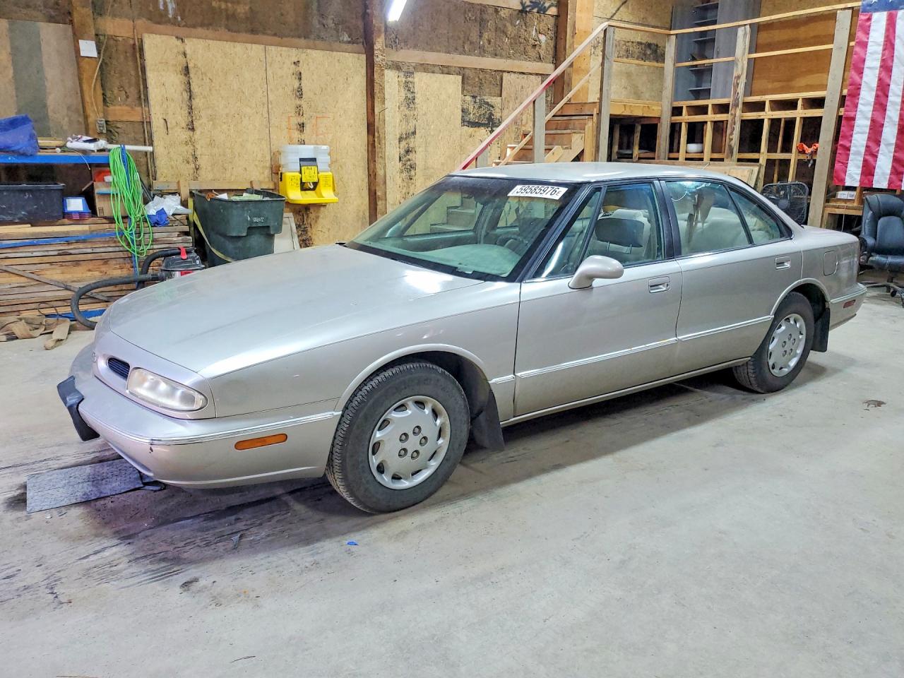 1997 OLDSMOBILE 88