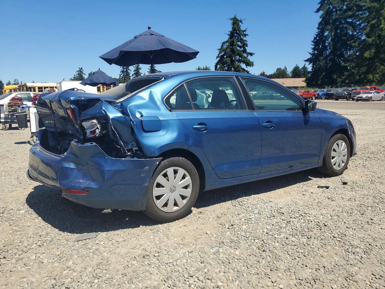 3VW2B7AJ7HM274739 · 2017 VOLKSWAGEN JETTA · 3/12