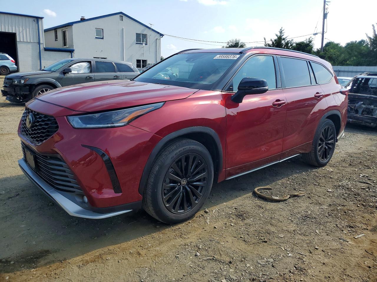 5TDKDRBH2RS533806 · 2024 TOYOTA HIGHLANDER