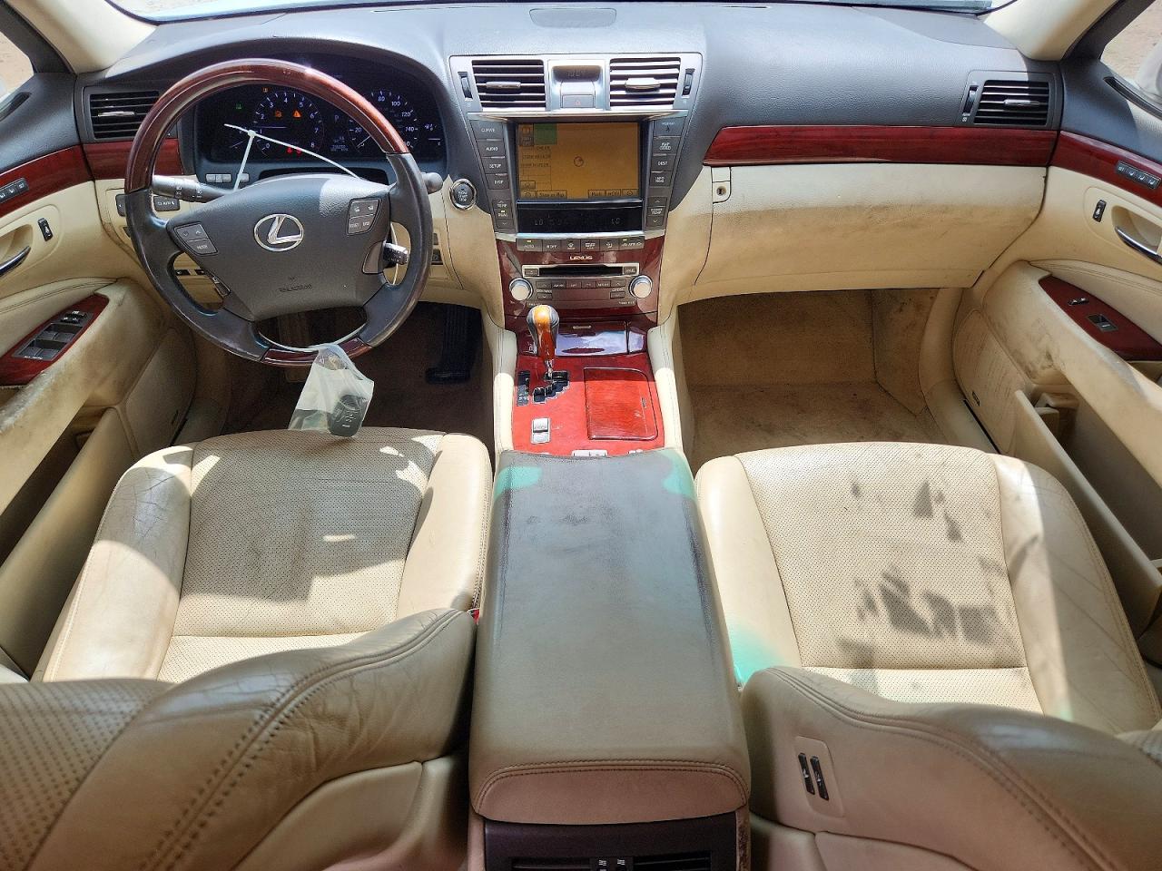 JTHCL5EFXC5013889 · 2012 LEXUS LS · 8/13