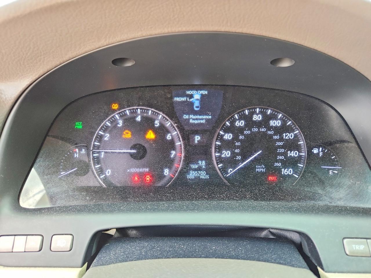 JTHCL5EFXC5013889 · 2012 LEXUS LS · 9/13