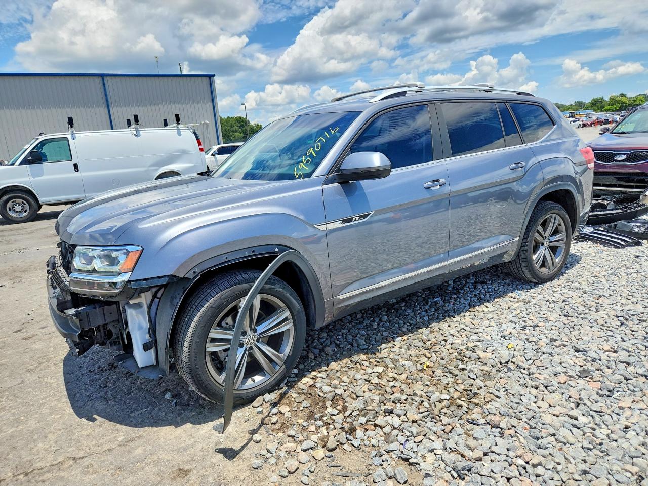 1V2XR2CA1KC504934 · 2019 VOLKSWAGEN ATLAS