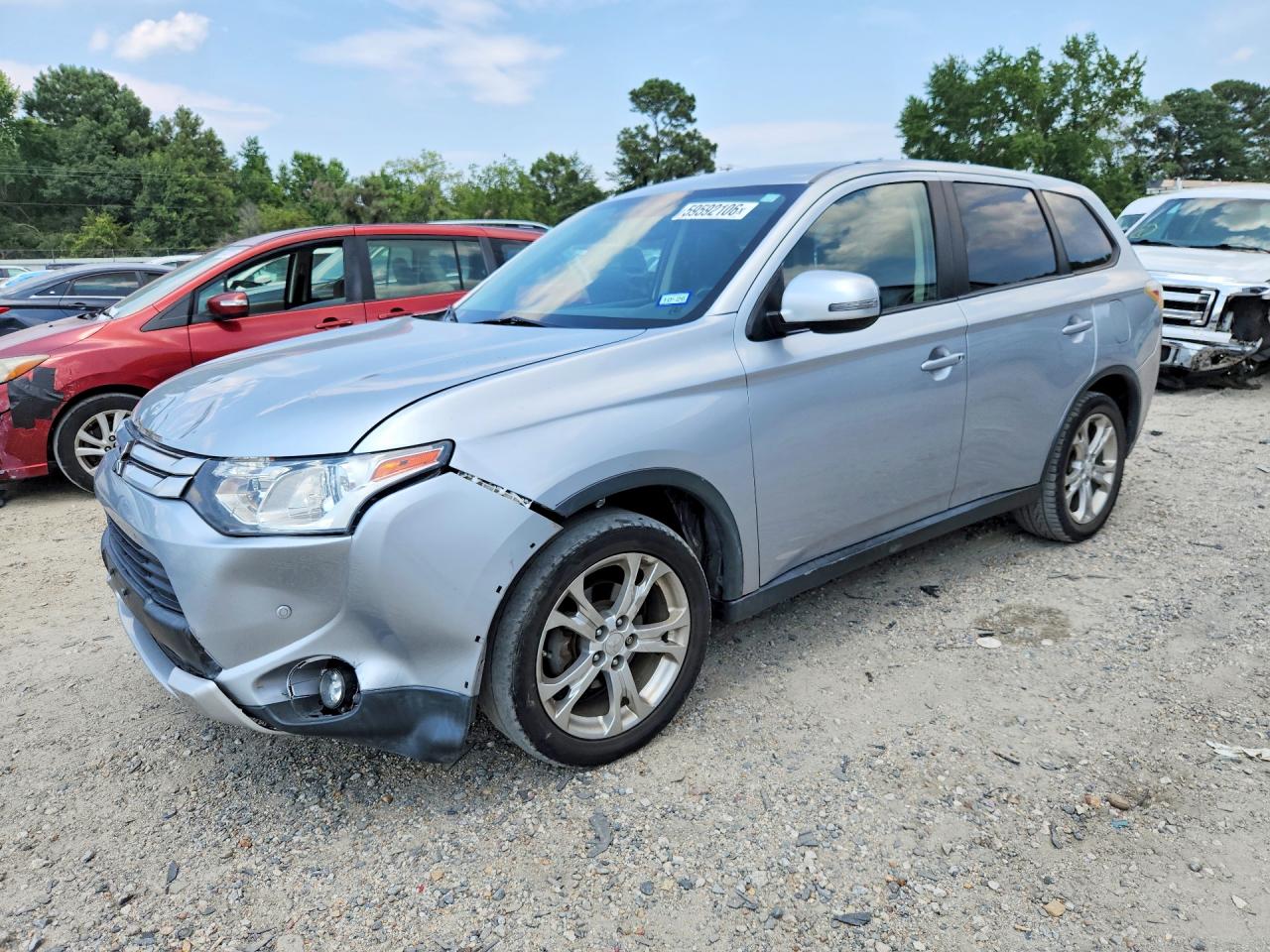 2015 MITSUBISHI OUTLANDER