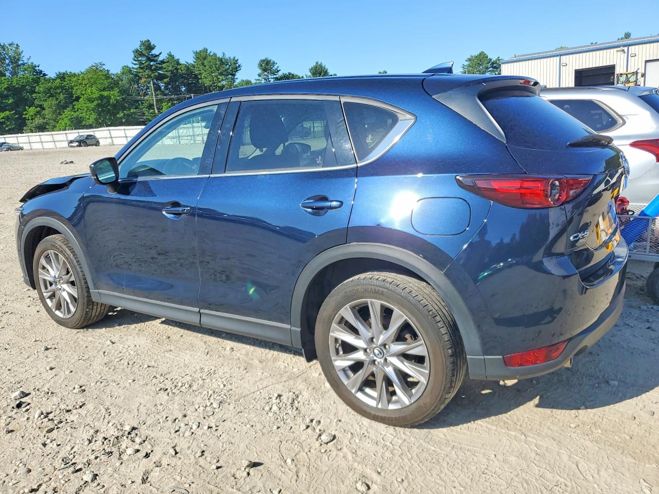 JM3KFBDMXK0686199 · 2019 MAZDA CX-5 · 2/13