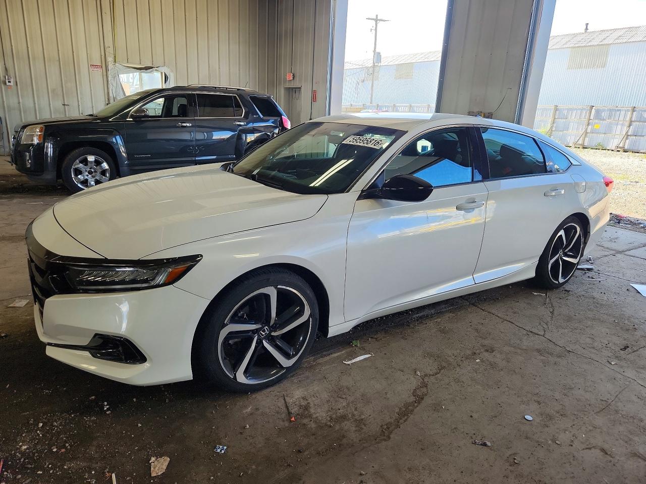 1HGCV1F39MA052945 · 2021 HONDA ACCORD