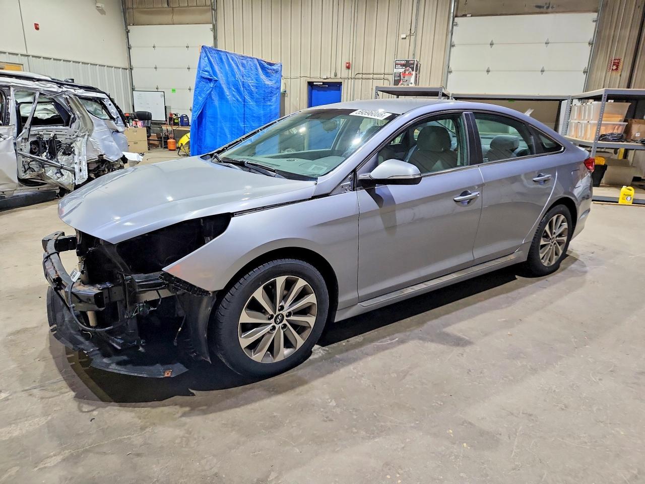 5NPE34AF8GH268122 · 2016 HYUNDAI SONATA