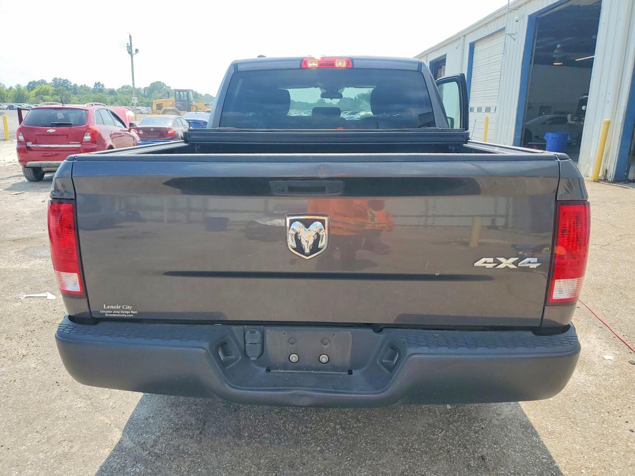 1C6RR7FG9PS538275 · 2023 RAM 1500 CLASSIC · 6/12