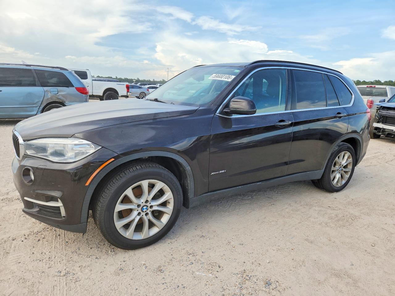 5UXKR0C50G0P23104 · 2016 BMW X5