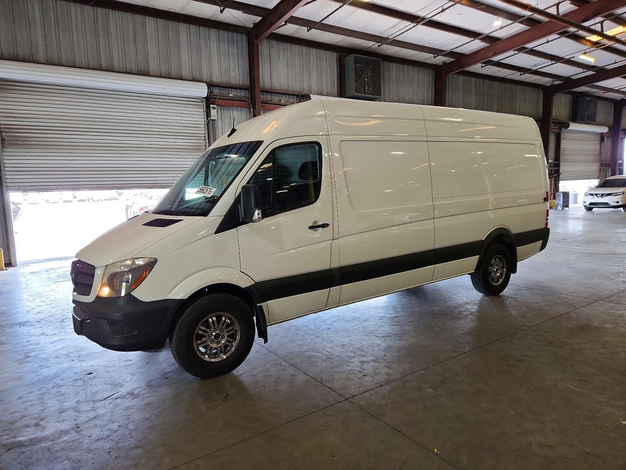 WD3PE8CD7JP618528 · 2018 MERCEDES-BENZ SPRINTER