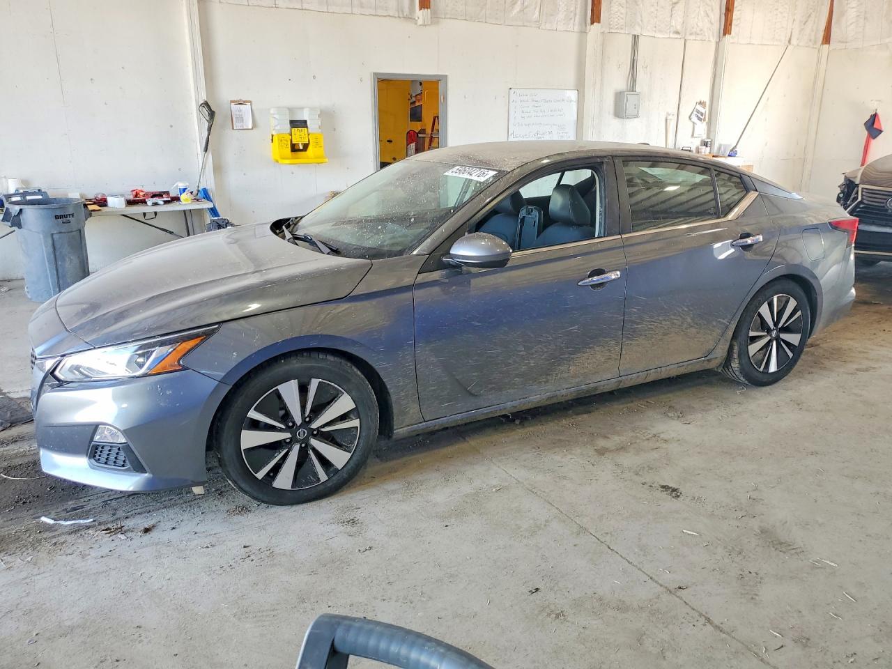 1N4BL4DV2MN413775 · 2021 NISSAN ALTIMA