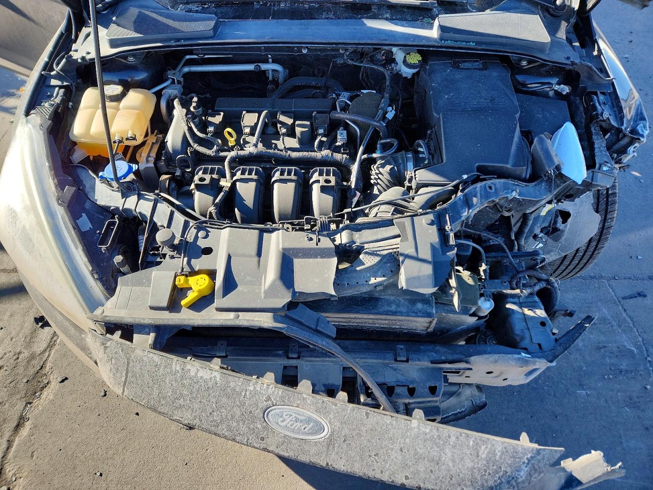 1FADP3F28FL325662 · 2015 FORD FOCUS · 11/12