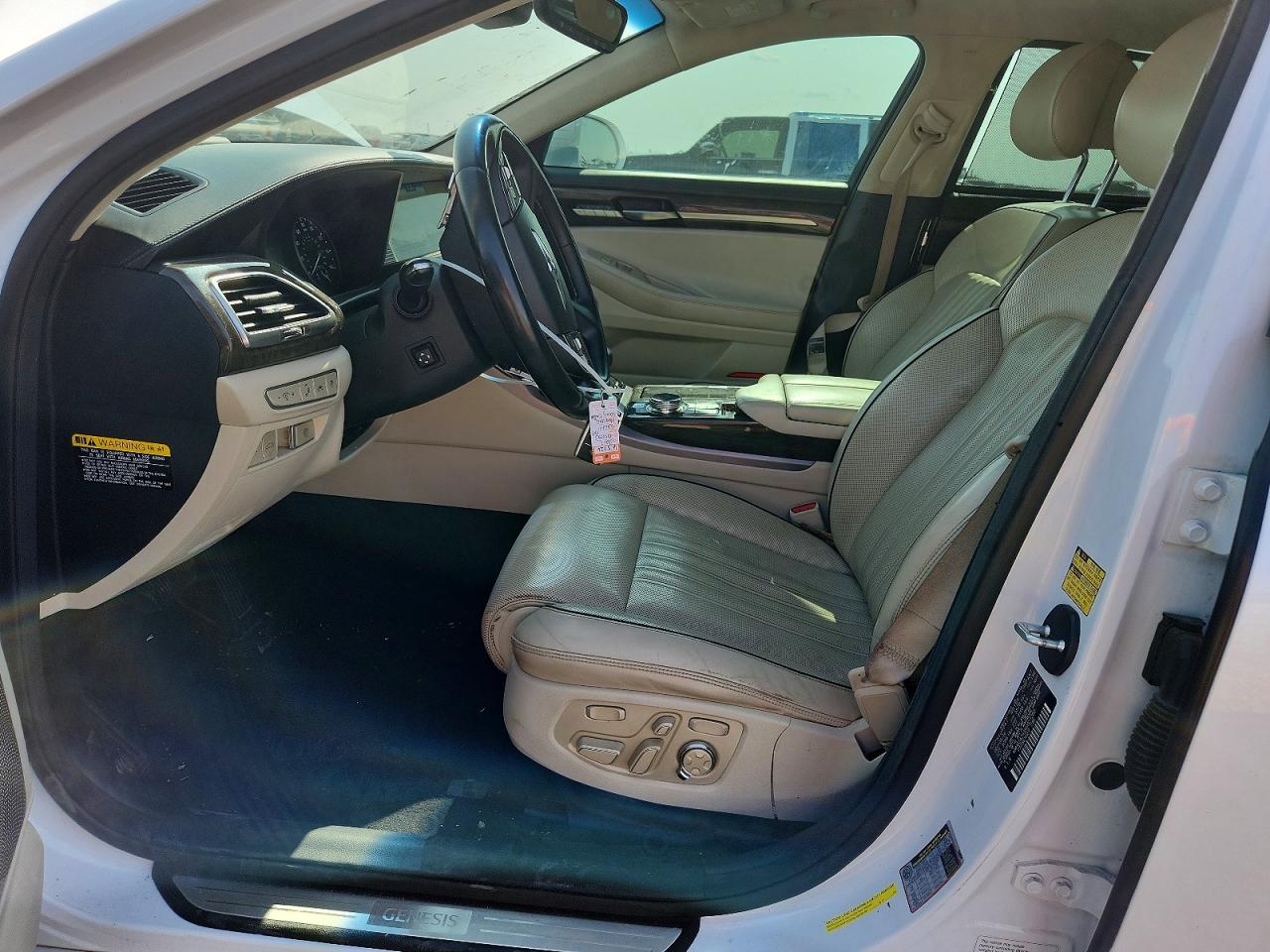 KMHG34J3HU027200 · 2017 GENESIS G90 · 7/12