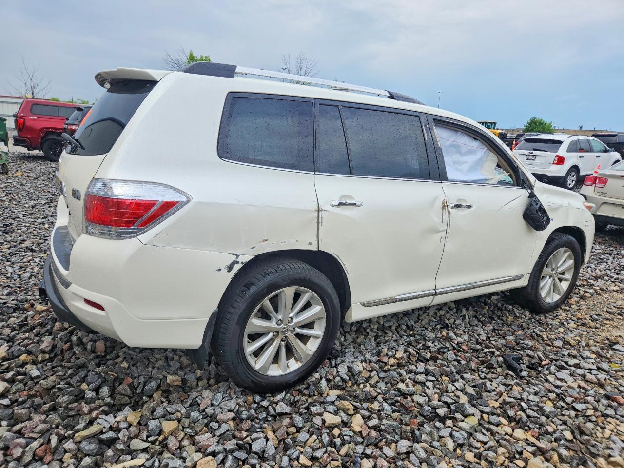 JTEDC3EH0D2015676 · 2013 TOYOTA HIGHLANDER · 3/12