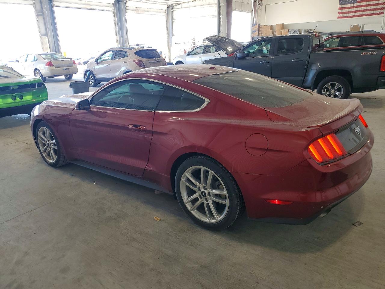 1FA6P8TH2H5286928 · 2017 FORD MUSTANG · 2/12