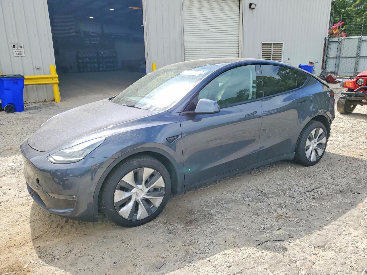 5YJYGDEEXMF142003 · 2021 TESLA MODEL Y