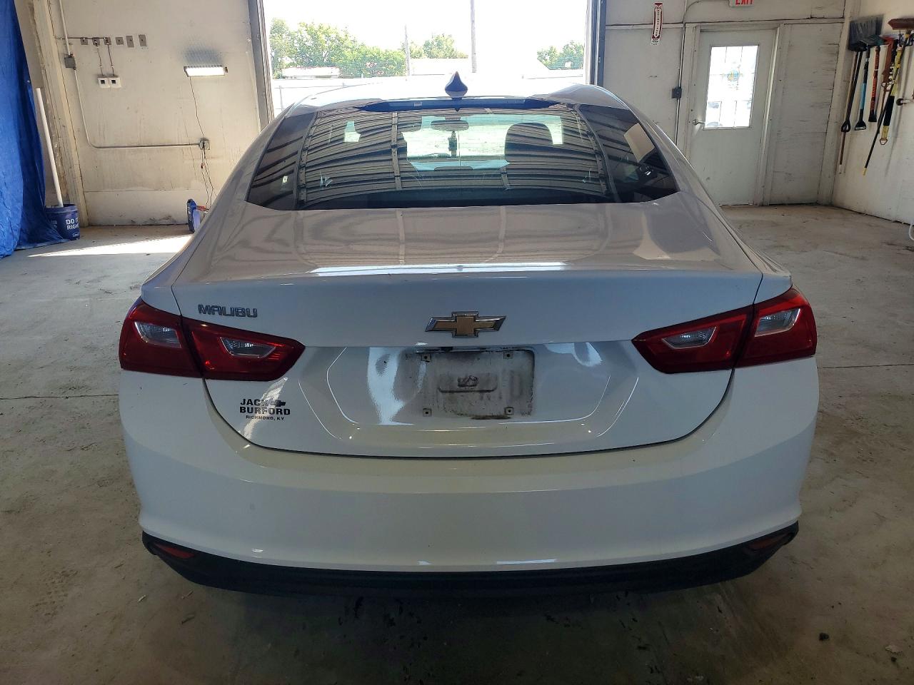 1G1ZB5ST9HF275714 · 2017 CHEVROLET MALIBU · 6/12