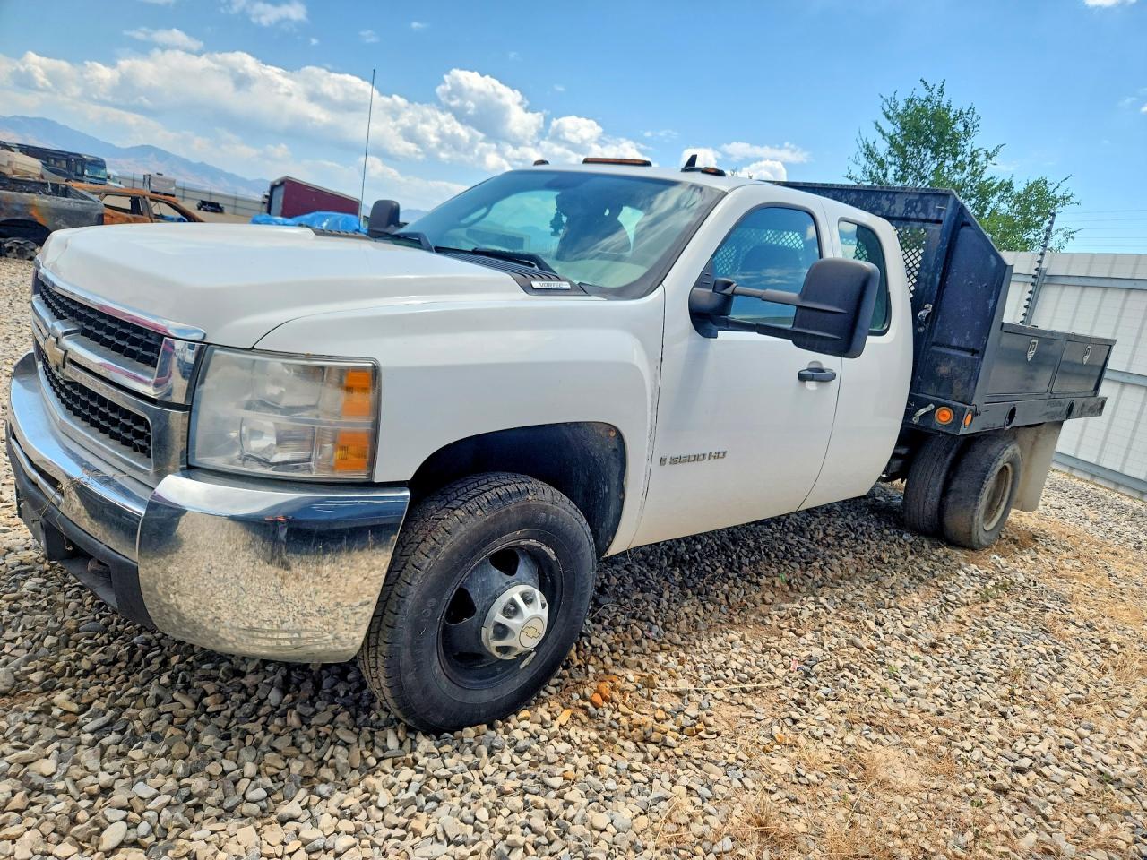 1GBJK39K18E167149 · 2008 CHEVROLET SILVERADO