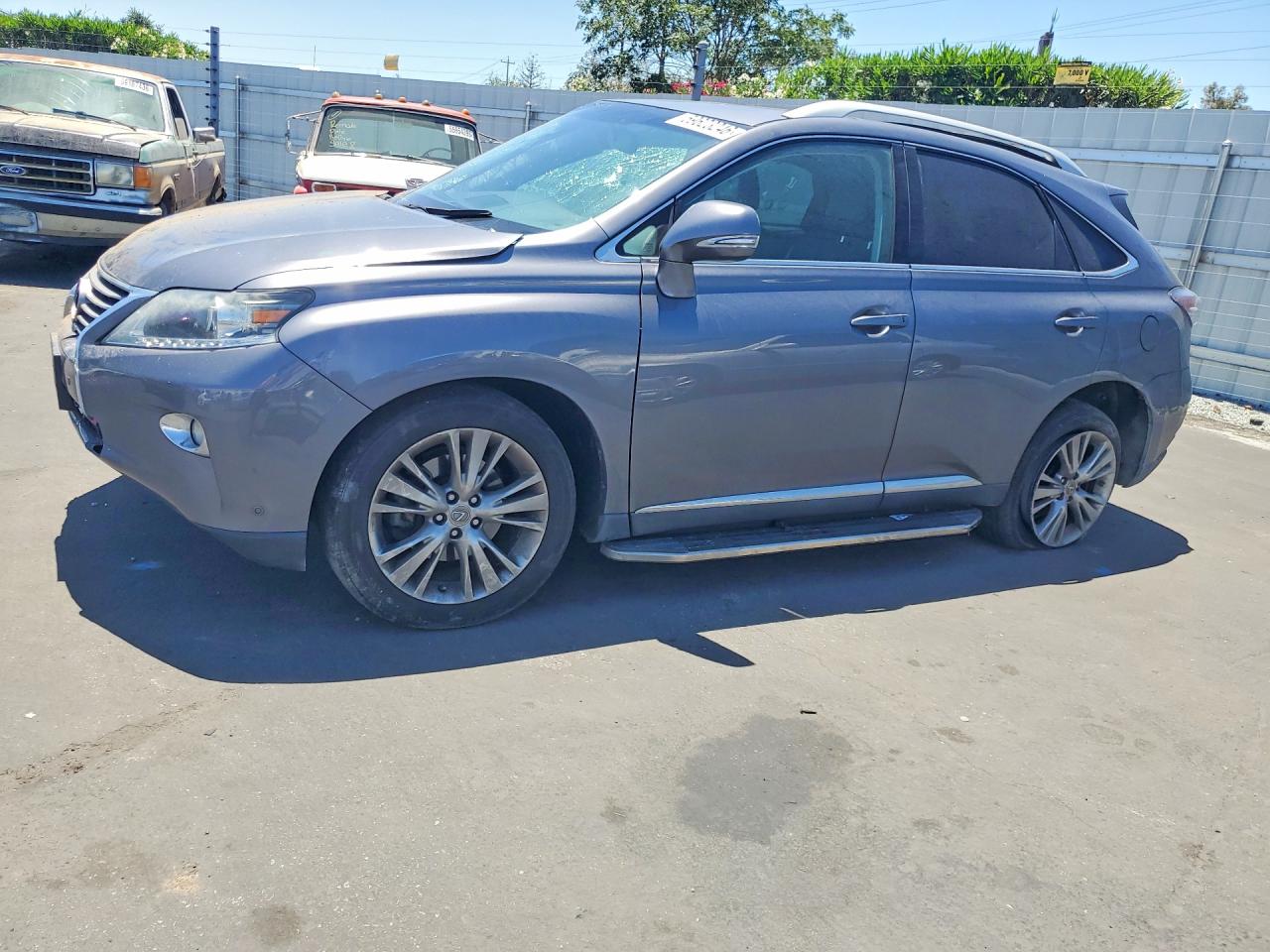2T2ZK1BAXDC110378 · 2013 LEXUS RX